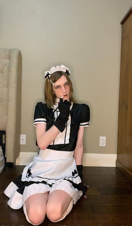 Femboycherryblossom