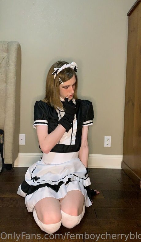 Femboycherryblossom