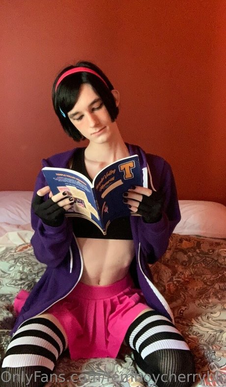 Femboycherryblossom