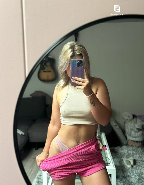 Bootylunaa