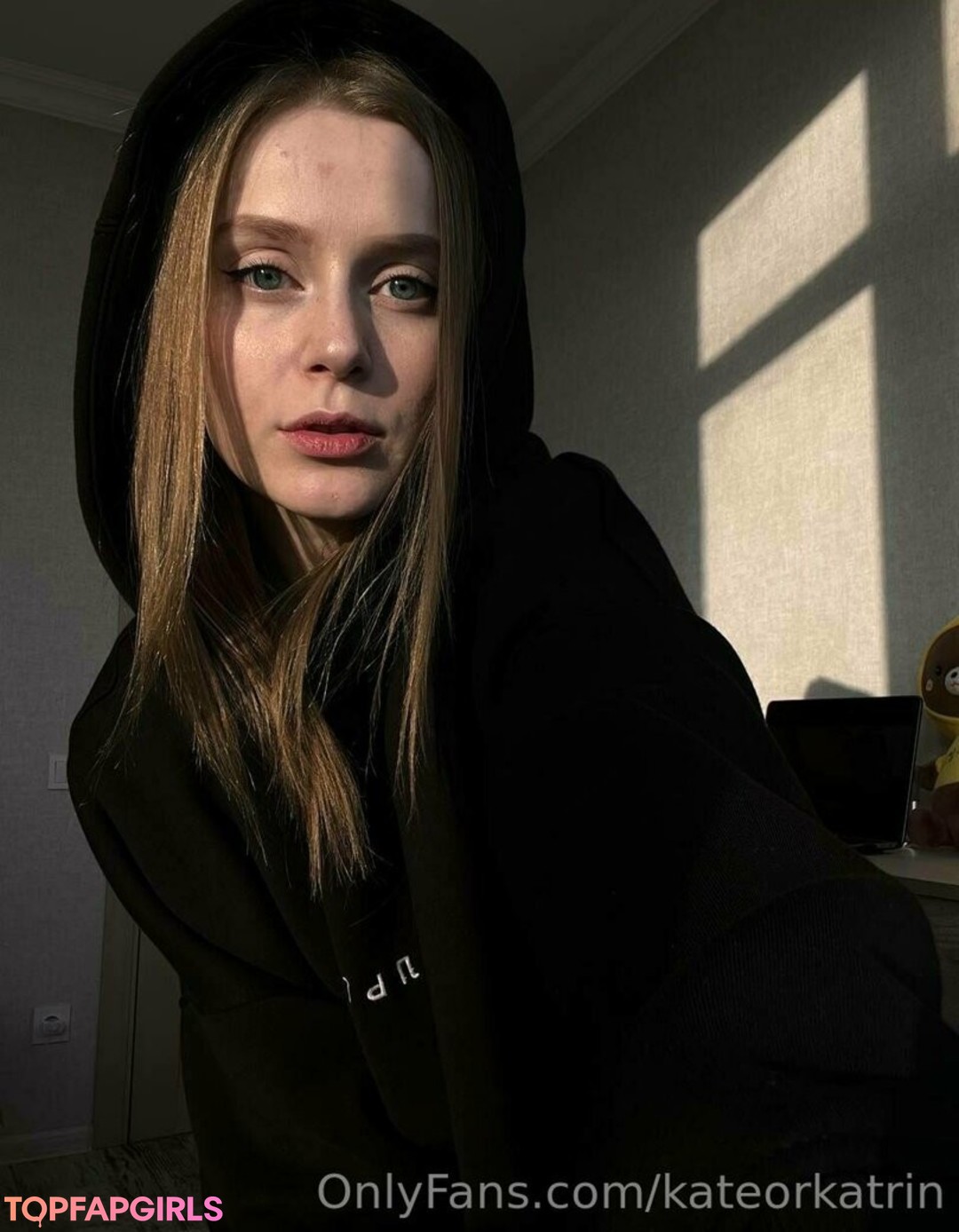 Photo nue de fuite OnlyFans de Kateorkatrin #122 Photo nue de fuite OnlyFans de Kateorkatrin #122