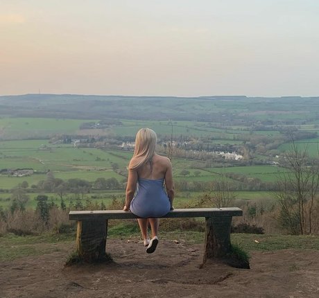 Emma Louise Jones