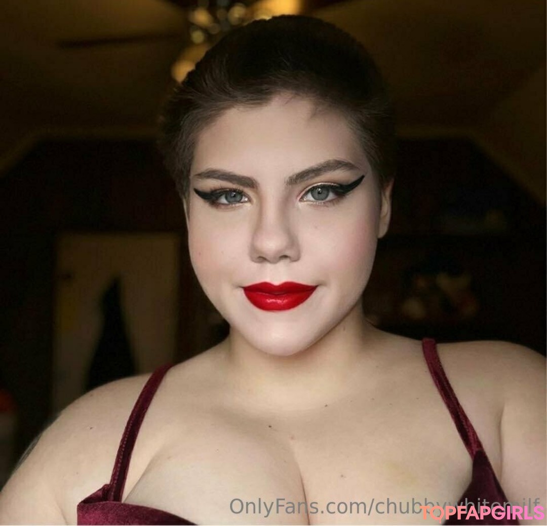 Photo nue de fuite OnlyFans de Chubbywhitemilf #36 Photo nue de fuite OnlyFans de Chubbywhitemilf #36