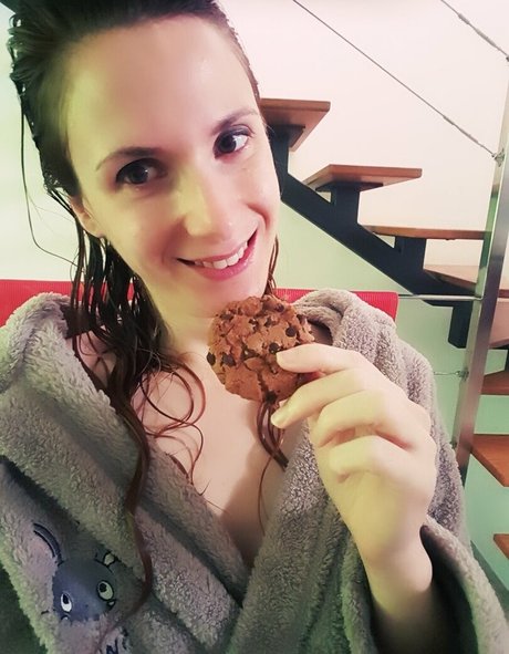 Photo nue de fuite OnlyFans de Ellyedelweiss