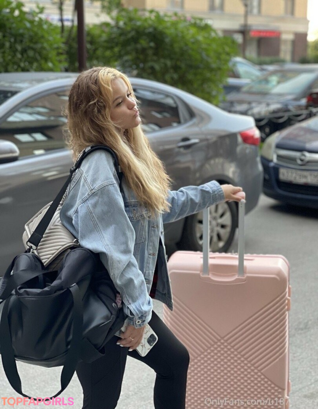 Photo nue de fuite OnlyFans de Dianaholiday #104 Photo nue de fuite OnlyFans de Dianaholiday #104