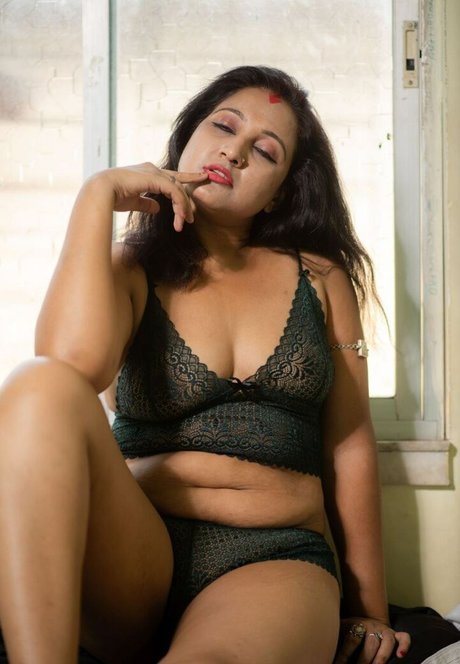 Photo nue de fuite OnlyFans de Mili Debnath Nude