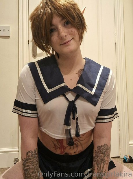 Transgirlakira