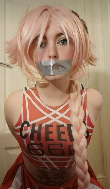 Transgirlakira