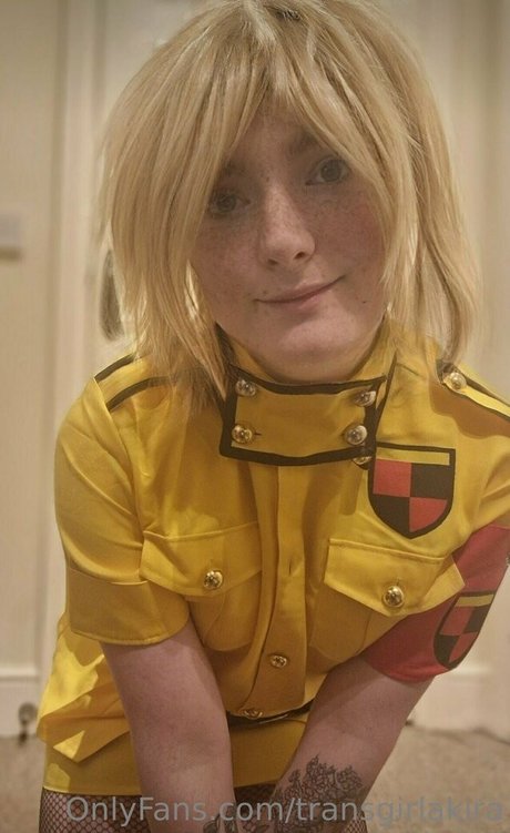 Transgirlakira