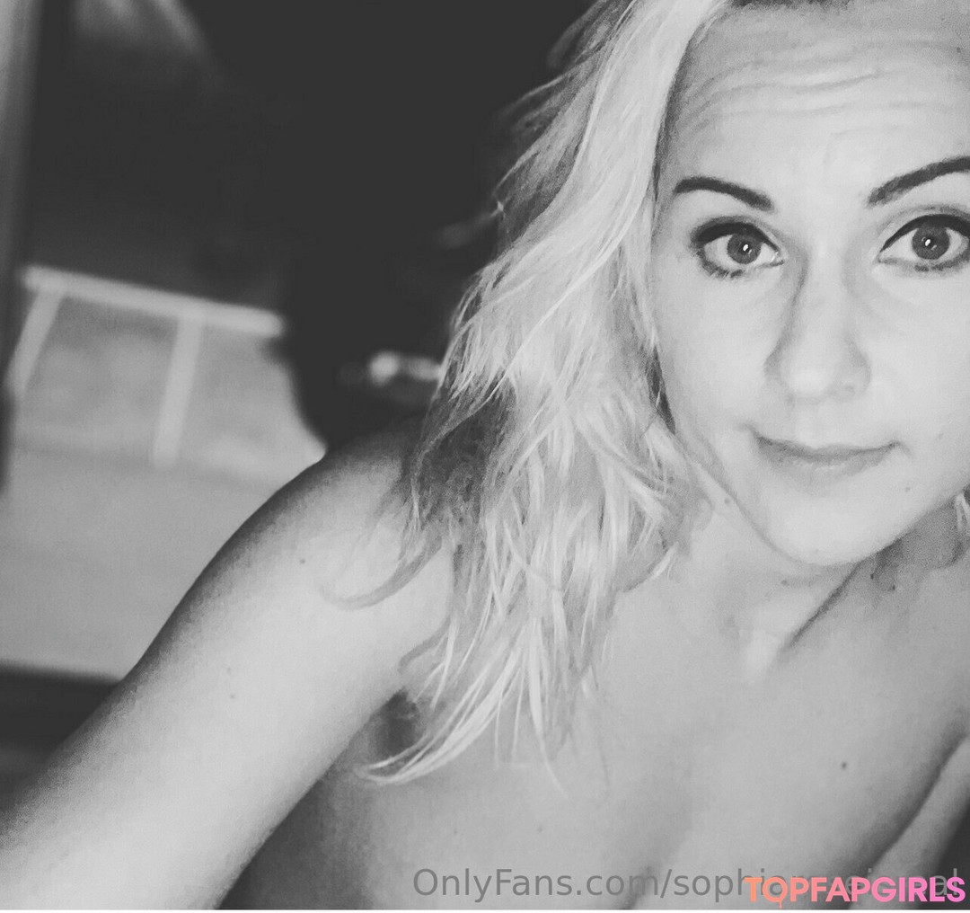 Photo nue de fuite OnlyFans de Sophiaroseisreal #264 Photo nue de fuite OnlyFans de Sophiaroseisreal #264