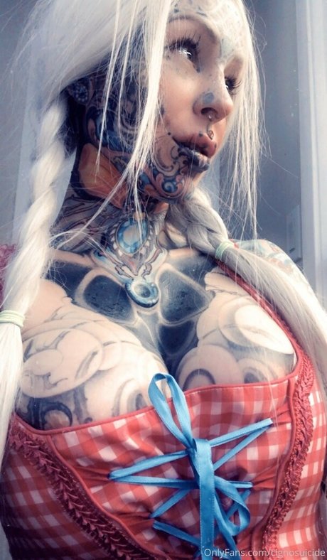 Photo nue de fuite OnlyFans de Cignosuicide