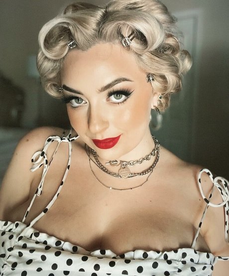 Joanne Rose
