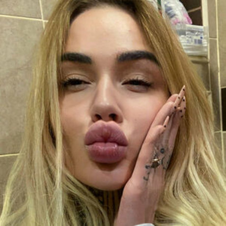 Photo nue de fuite OnlyFans de Miafoxie