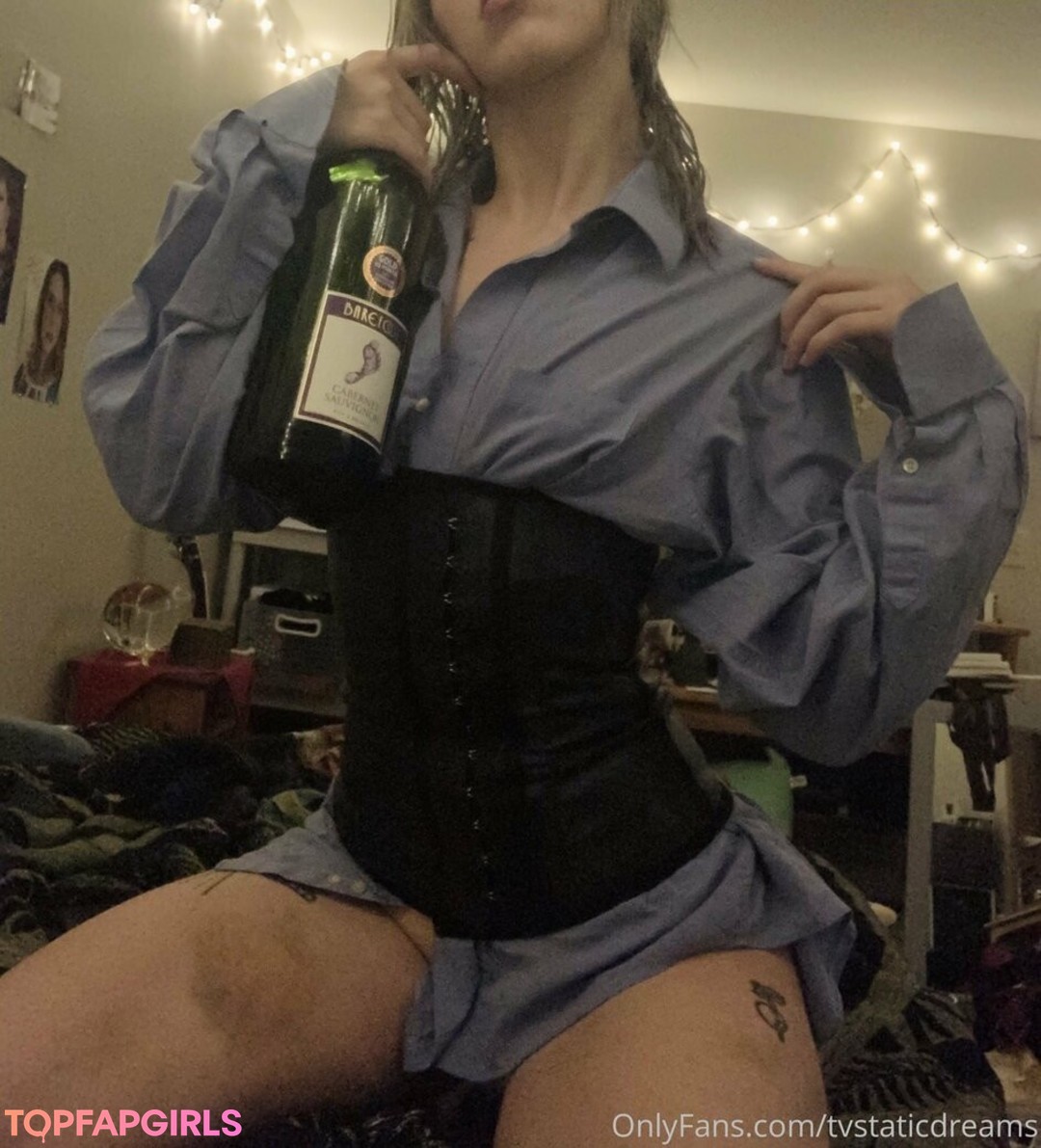 Photo nue de fuite OnlyFans de Tvstaticdreams #63 Photo nue de fuite OnlyFans de Tvstaticdreams #63