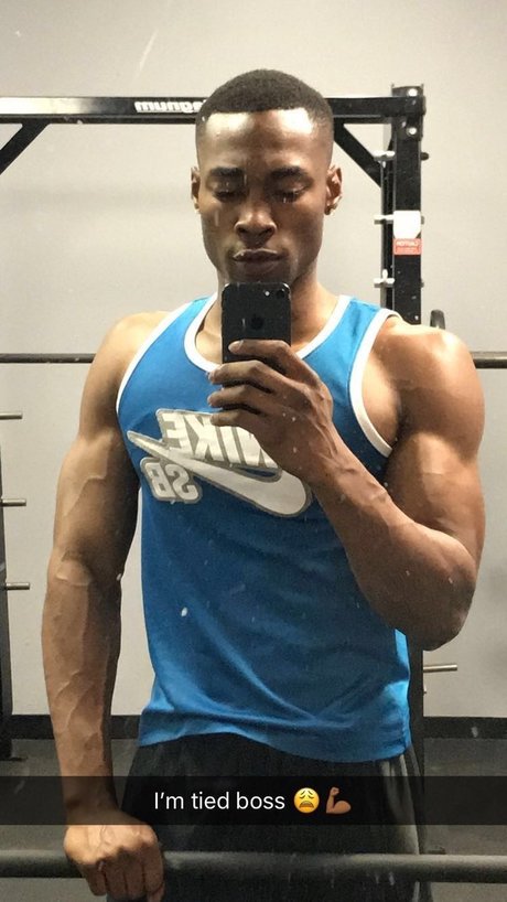 Photo nue de fuite OnlyFans de Tee Be Slangin
