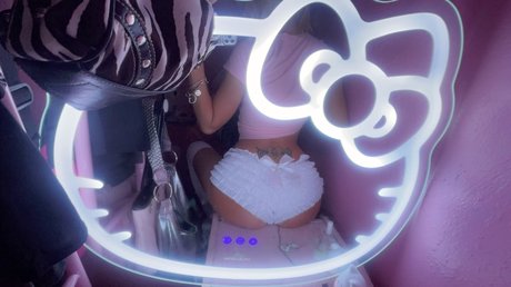 Photo nue de fuite OnlyFans de Bimbo