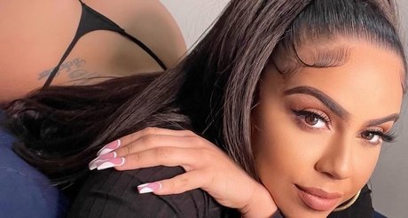 Photo nue de fuite OnlyFans de Jasmine Bella