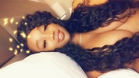 Photo nue de fuite OnlyFans de Jazzy Khole