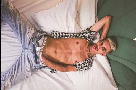Photo nue de fuite OnlyFans de Mlk Ousado