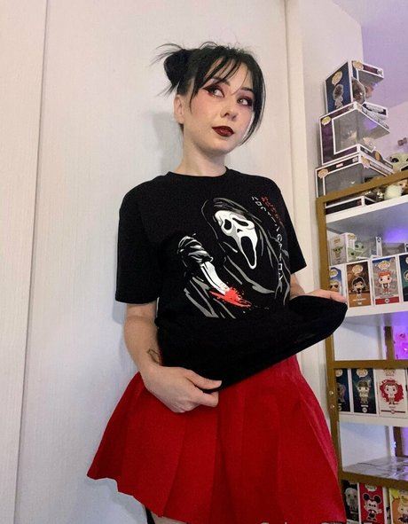 Photo nue de fuite OnlyFans de Lewdmermaid