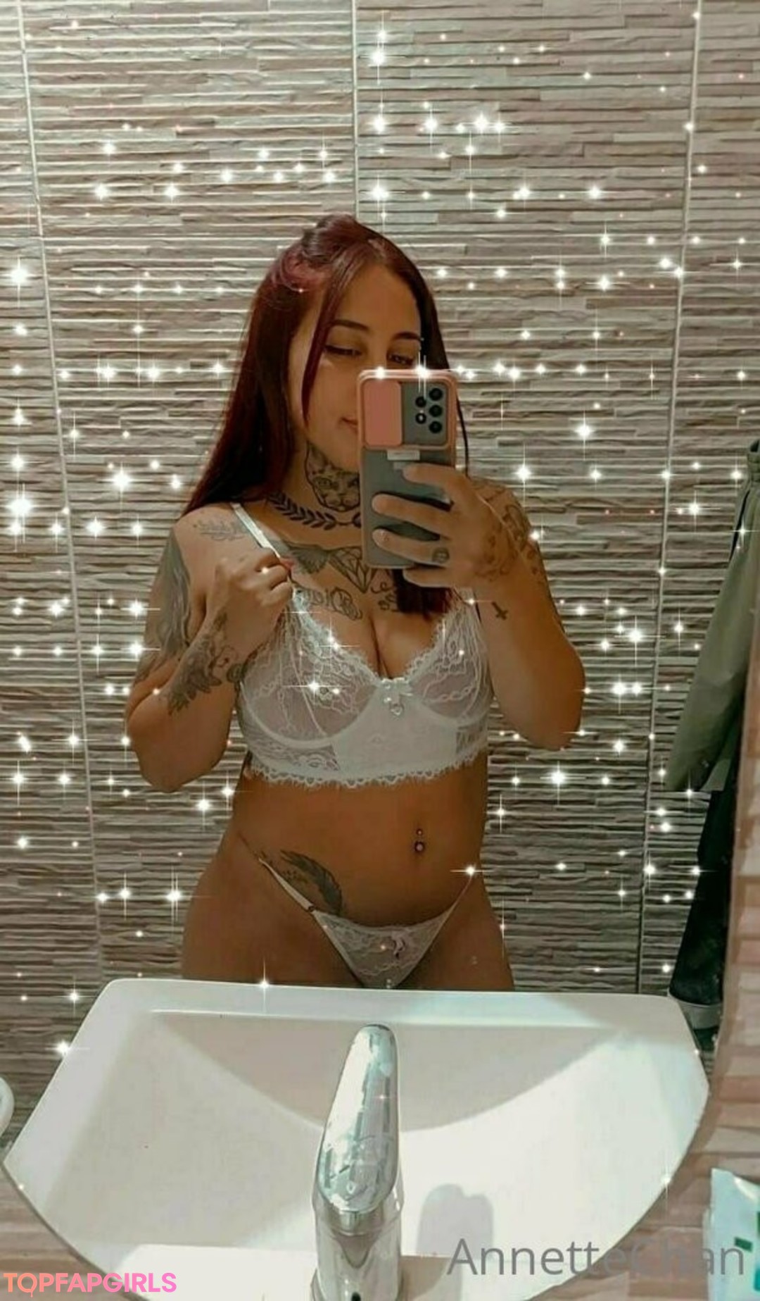 Photo nue de fuite OnlyFans de Annettechan #12 Photo nue de fuite OnlyFans de Annettechan #12