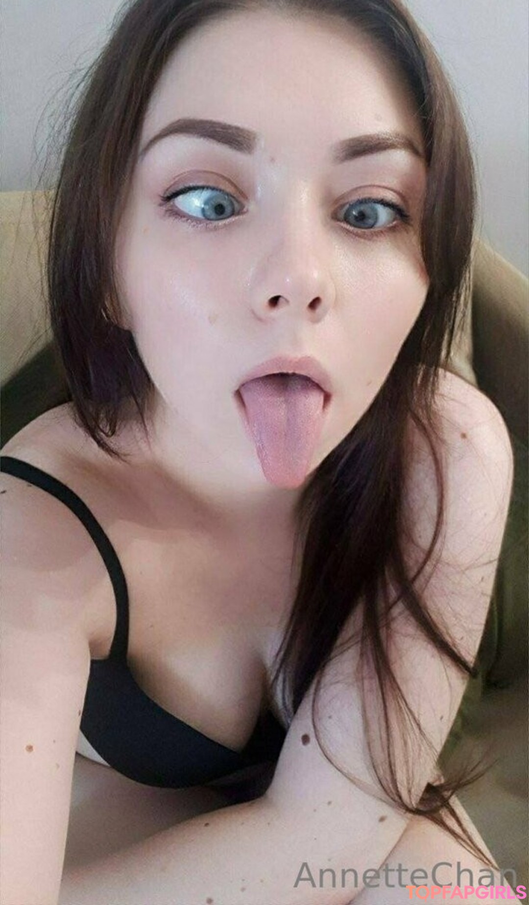 Photo nue de fuite OnlyFans de Annettechan #26 Photo nue de fuite OnlyFans de Annettechan #26
