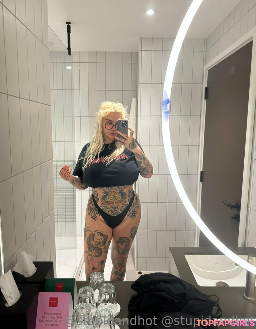 Photo nue de fuite OnlyFans de Stupiderandhotter #9 Photo nue de fuite OnlyFans de Stupiderandhotter #9