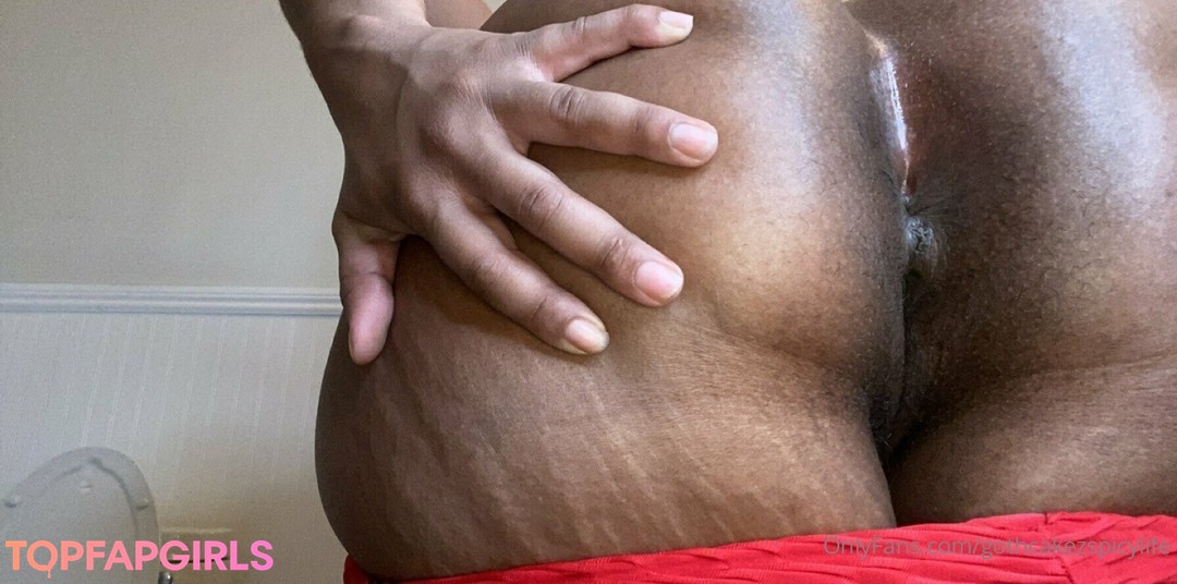 Photo nue de fuite OnlyFans de Gothcakezspicylife #39 Photo nue de fuite OnlyFans de Gothcakezspicylife #39