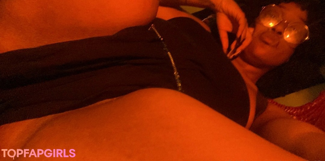 Photo nue de fuite OnlyFans de Gothcakezspicylife #77 Photo nue de fuite OnlyFans de Gothcakezspicylife #77