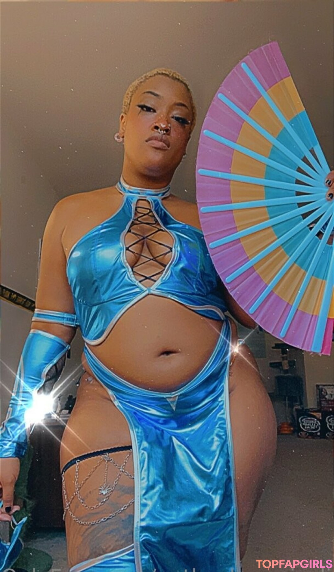 Photo nue de fuite OnlyFans de Gothcakezspicylife #97 Photo nue de fuite OnlyFans de Gothcakezspicylife #97