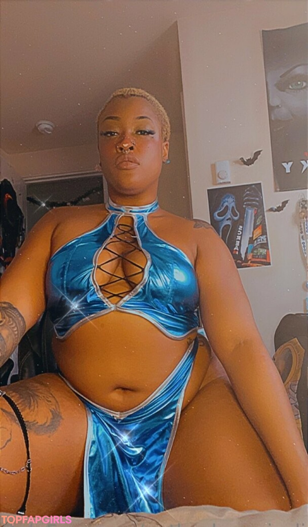 Photo nue de fuite OnlyFans de Gothcakezspicylife #99 Photo nue de fuite OnlyFans de Gothcakezspicylife #99