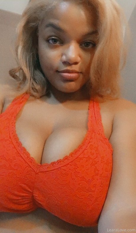 Photo nue de fuite OnlyFans de Freelearalove