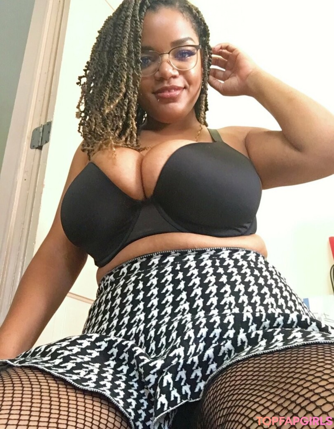 Photo nue de fuite OnlyFans de Freelearalove #79 Photo nue de fuite OnlyFans de Freelearalove #79