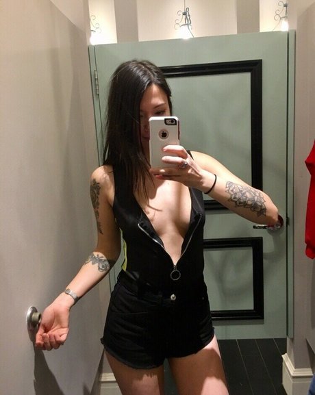 Laceyisanerd