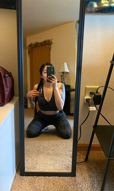 Photo nue de fuite OnlyFans de Estherlynnriefree
