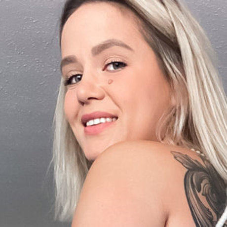 Anna_monik