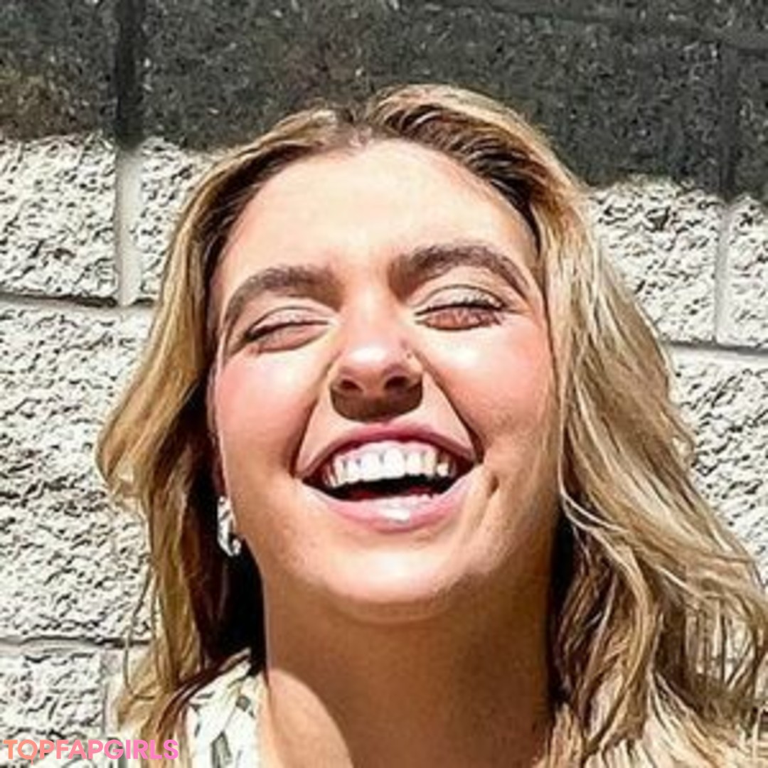 Photo nue de fuite OnlyFans de Sierra Bellingar #340 Photo nue de fuite OnlyFans de Sierra Bellingar #340