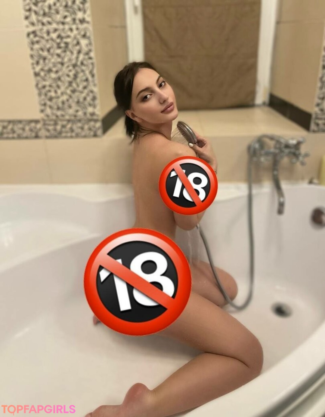 Photo nue de fuite OnlyFans de Ave Mary #49 Photo nue de fuite OnlyFans de Ave Mary #49
