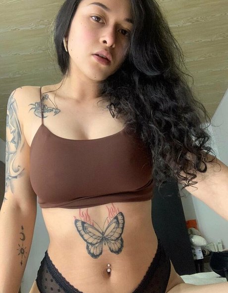 Photo nue de fuite OnlyFans de Aribunnyyyy
