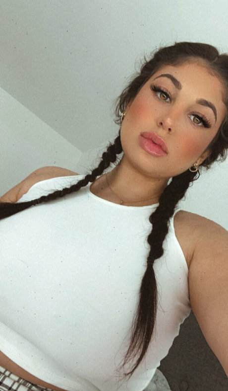 Queenmimifree