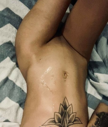 Photo nue de fuite OnlyFans de Lunababa