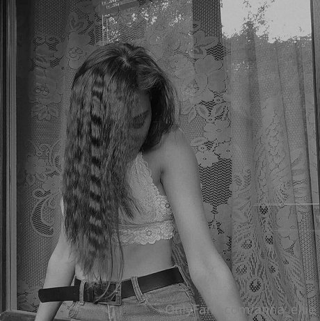 Photo nue de fuite OnlyFans de Annaellie
