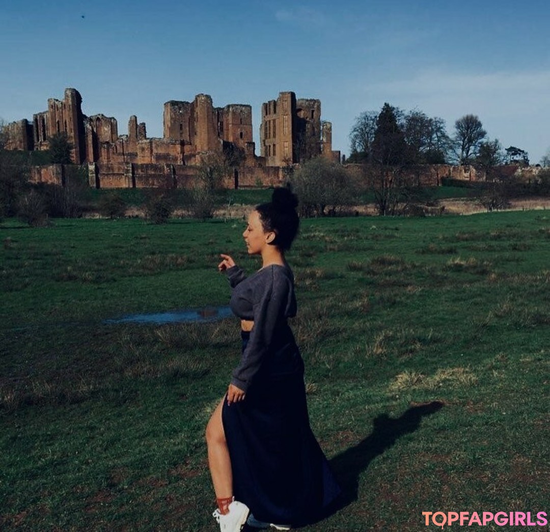 Photo nue de fuite OnlyFans de Feelinfree #49 Photo nue de fuite OnlyFans de Feelinfree #49