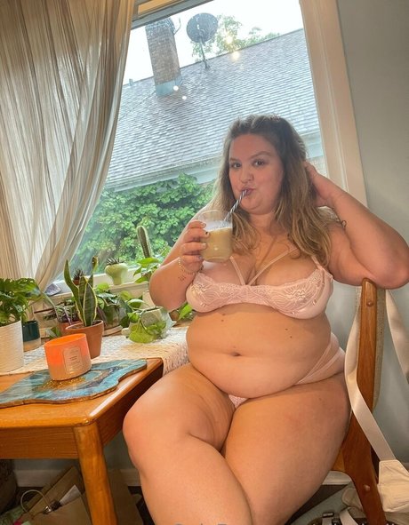 Ellesbelly