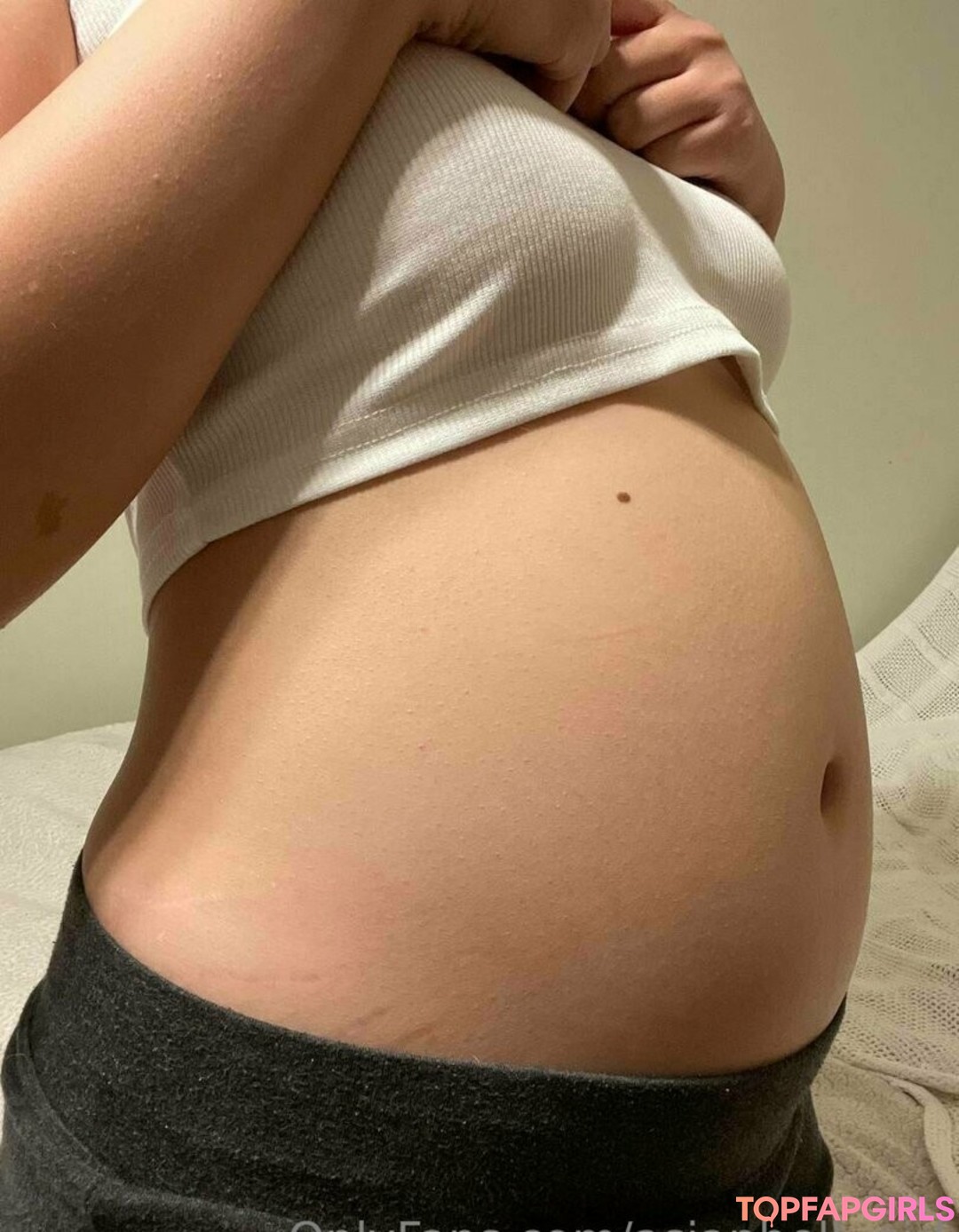 Photo nue de fuite OnlyFans de Asianbellygirl #208 Photo nue de fuite OnlyFans de Asianbellygirl #208