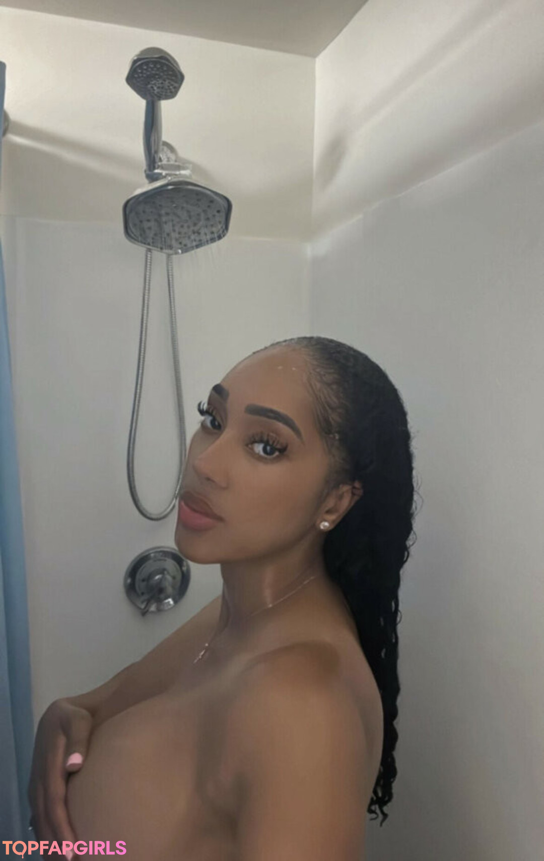 Photo nue de fuite OnlyFans de Iamsophiielikosky #5 Photo nue de fuite OnlyFans de Iamsophiielikosky #5