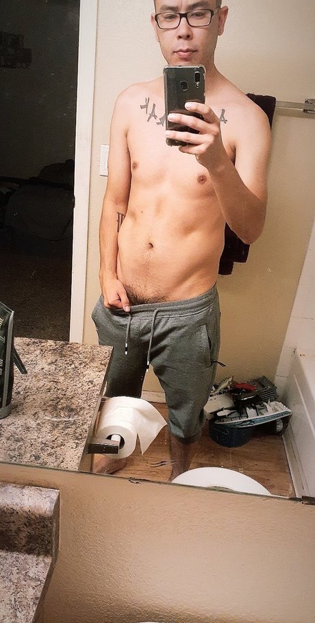 Photo nue de fuite OnlyFans de Daddy