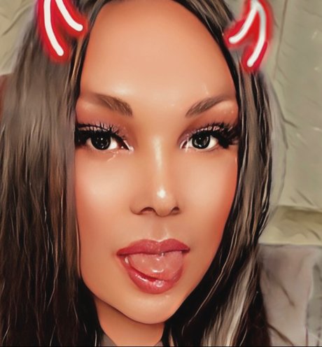 Photo nue de fuite OnlyFans de Native Queen Vip