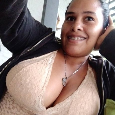 Nelly Castro