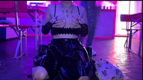 Photo nue de fuite OnlyFans de Airi